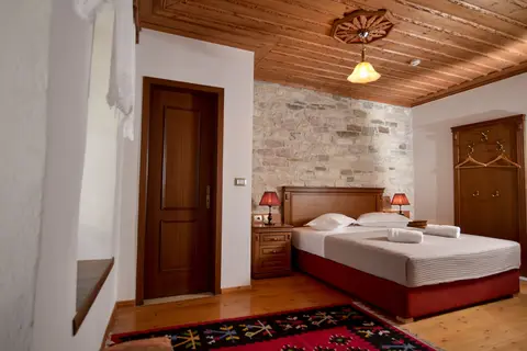 Hotel Kalemi 2 in Gjirokastra — foto 14