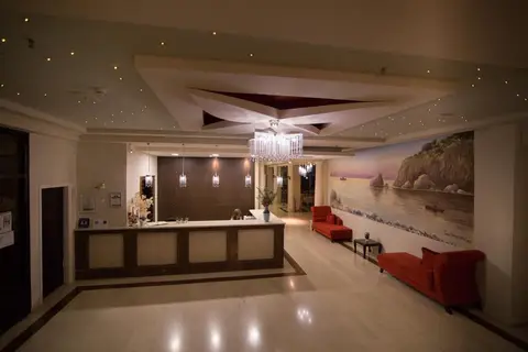 Aphrodite Hotel in Μόλυβος — foto 16