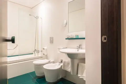Hotel Empordá in Figueres — foto 23