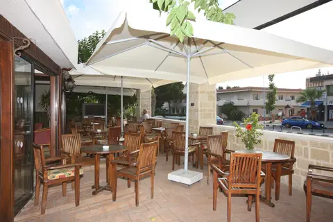 Veronica Hotel in Paphos — foto 7