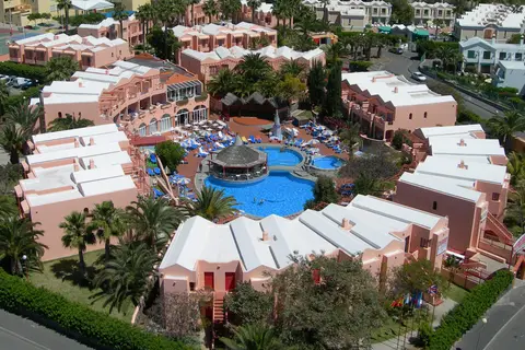 Turbo Club Apartments in San Bartolomé de Tirajana