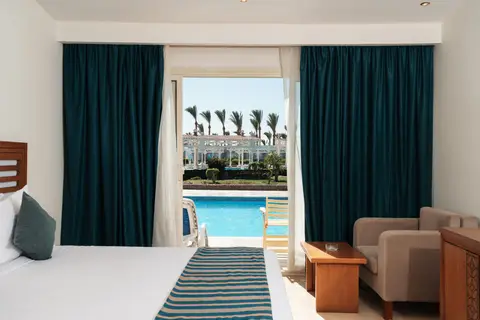 SUNRISE Azalea Aqua Park Resort in الاحياء — foto 17