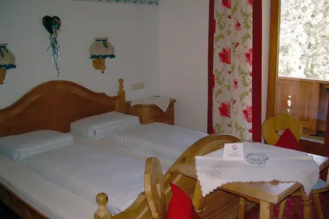 Pension Tannerhof in Zell am Ziller — foto 3