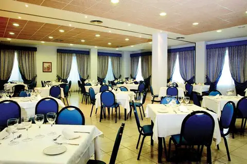 Hotel Ciudad de Alcañiz in Alcañiz — foto 22