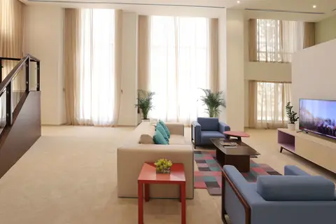 Ramada Hotel & Suites by Wyndham Dubai JBR in Dubai — foto 25