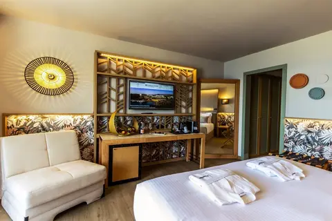 Mirabello Bay Luxury Resort in Georgioupolis — foto 20