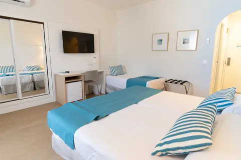 BLUESEA Costa Serena in Torremolinos — foto 25