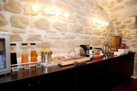 Hotel Monsieur Saintonge in Parijs, foto 9