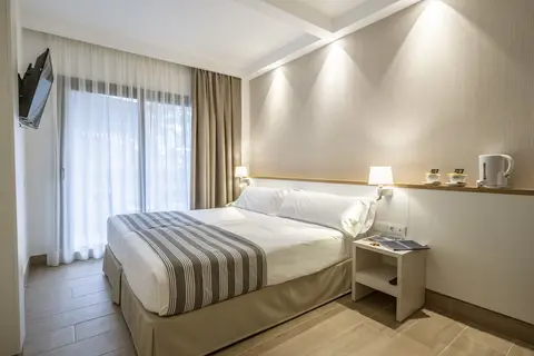 Hotel Rosamar Es Blau Adults Only +21 in Lloret de Mar — foto 29