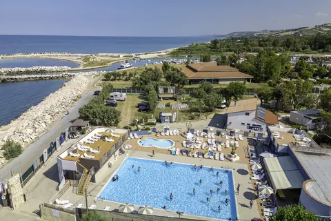 Camping Roseto Degli Abruzzi Easy foto 1