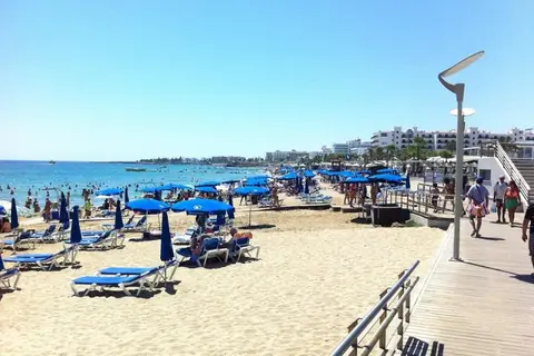Alva Hotel Apartments in Παραλίμνι — foto 19