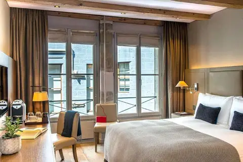 Les Armures in Genève — foto 3