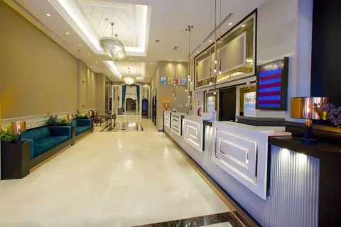 Ramada Hotel & Suites by Wyndham Istanbul Merter in Fatih — foto 9