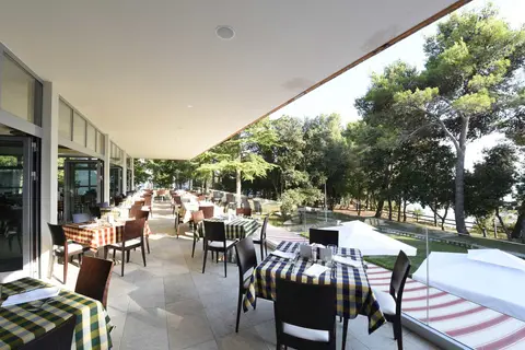 Crvena Luka Resort in Biograd — foto 15