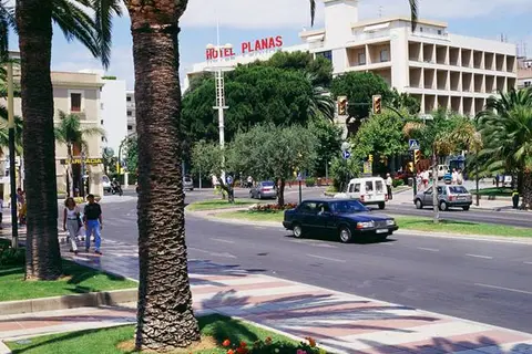 Planas in Salou — foto 26