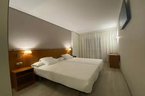 Hotel Ciudad de Compostela in Santiago De Compostela — foto 11