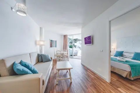 FERGUS Style Cala Blanca Suites in Santa Ponsa — foto 29