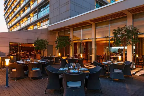Sheraton Dubai Creek Hotel & Towers in ديرة — foto 16