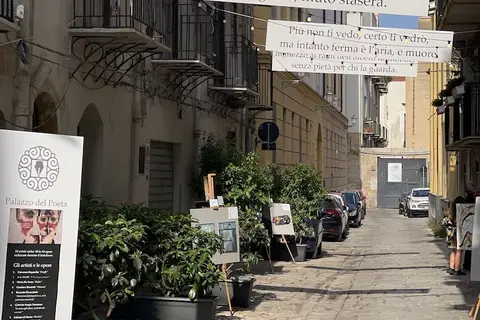Palazzo del Poeta - Dimora Contemporanea in Palermo