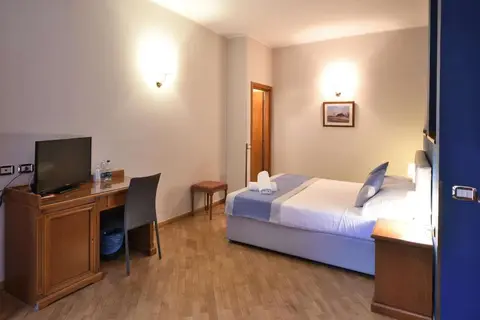 Cavour Hotel in Rapallo — foto 12