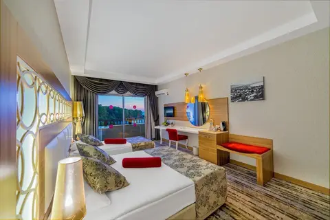 Justiniano Deluxe Resort in Alanya — foto 4