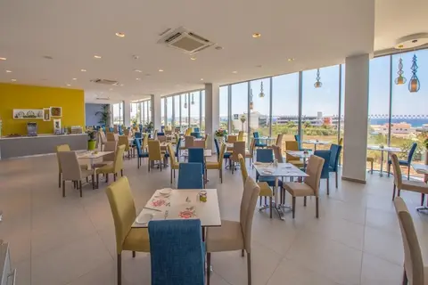 Nicholas Color Hotel in Ayia Napa — foto 10