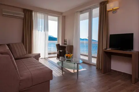 Hotel Sato in Sutomore — foto 20
