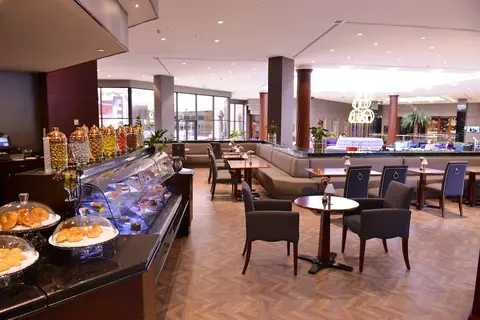 Grand Cevahir Hotel Convention Center in Fatih — foto 23