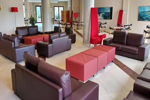 Ohtels Campo De Gibraltar in La Línea de la Concepción — foto 12