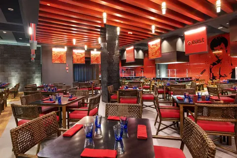 Planet Hollywood Beach Resort Cancun in Planet Hollywood Cancun — foto 14