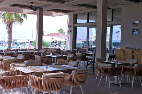Almyros Beach Resort & Spa in Αχαράβη — foto 20