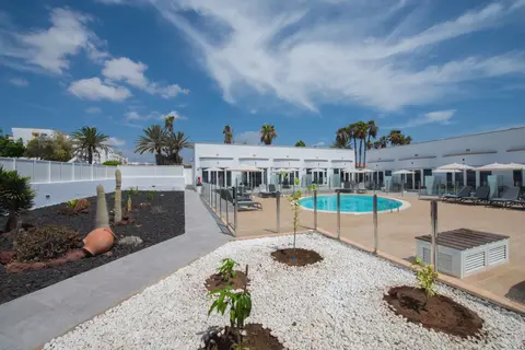 Bungalows Islas Paraiso in San Bartolomé de Tirajana — foto 4
