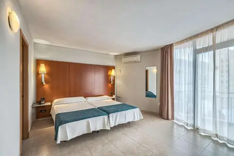 Hotel Mainare Playa by Checkin in Fuengirola — foto 18