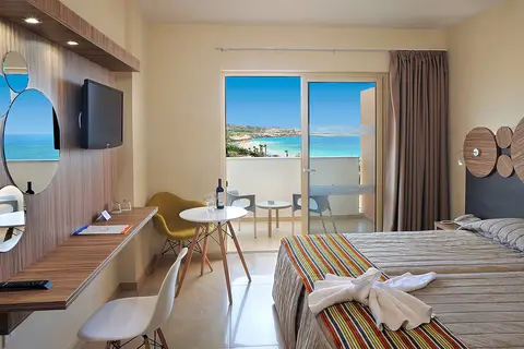 Nelia Beach Hotel in Ayia Napa — foto 21