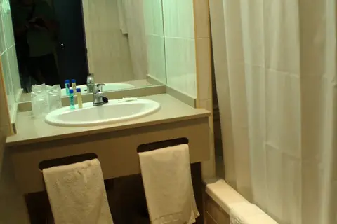 Hotel  AzuLine Bergantín in Sant Josep de sa Talaia — foto 25