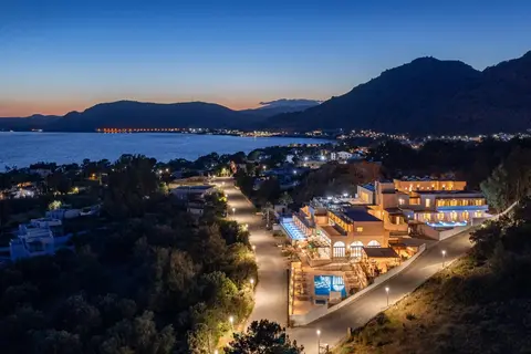 Eagles Nest Hotel in Πεύκοι — foto 10