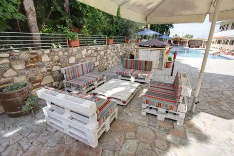 Sunny Days Hotel & Appartementen in Ζηπάρι — foto 8