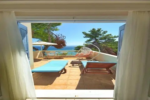 Alonissos Beach Bungalows & Suites Hotel in Βότση — foto 4