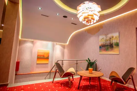 La Boheme Hotel in Tirana — foto 10