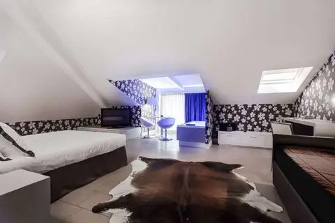 Color Mokambo Shore Design Hotel in Cesenatico — foto 18