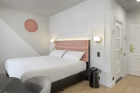 Hotel Inca in Zaragoza — foto 6