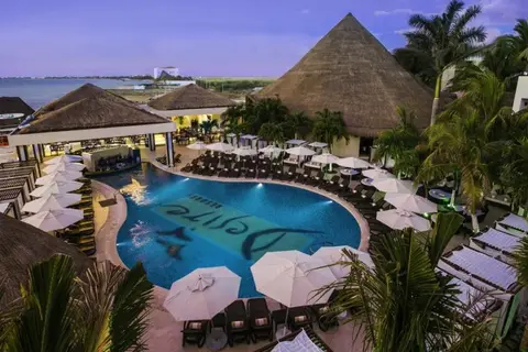 Desire Riviera Maya Pearl Resort in Puerto Morelos