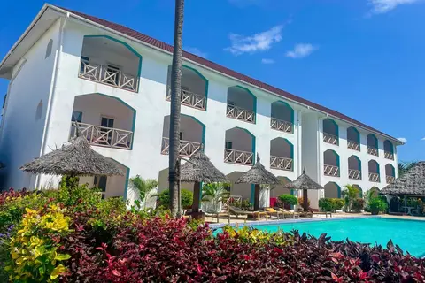 Sun Bay Mlilile Beach Hotel in Matemwe Beach Village — foto 11