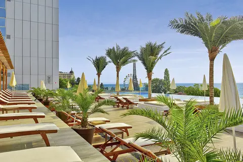 International Hotel Casino & Tower Suites in СПА център Ривиера Бийч — foto 14