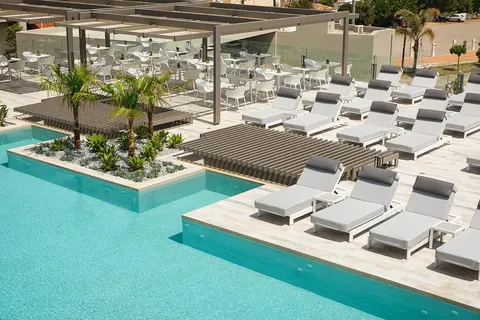 Atlantica Amalthia Beach Resort in Agía Marína — foto 16