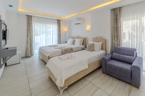 Linda Beach Hotel in Kaş — foto 4