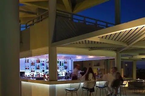The Majestic Hotel in Φηρά Θήρας — foto 20