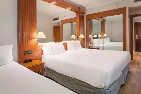 Hotel Exe Sevilla Macarena in Sevilla — foto 20