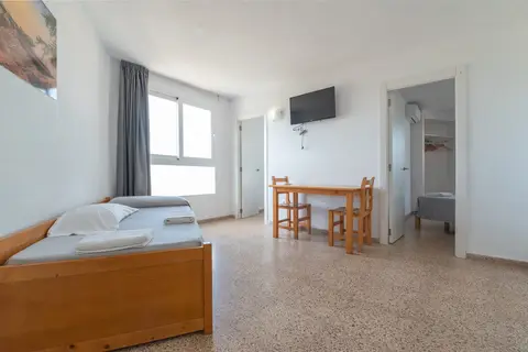 Magaluf Playa Apartments in Magaluf — foto 10