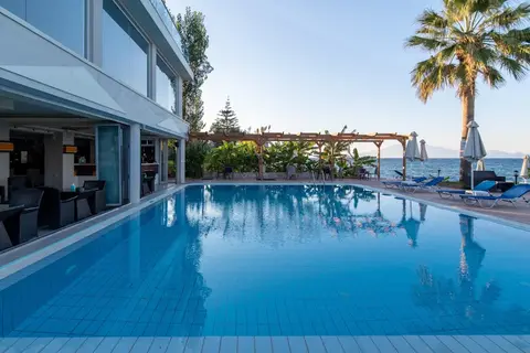 Belussi Beach Hotel & Suites in Kypseli, foto 28